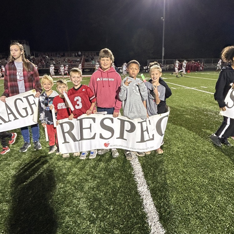 What a great night celebrating character, community, and our Red Riders! ❤️🖤