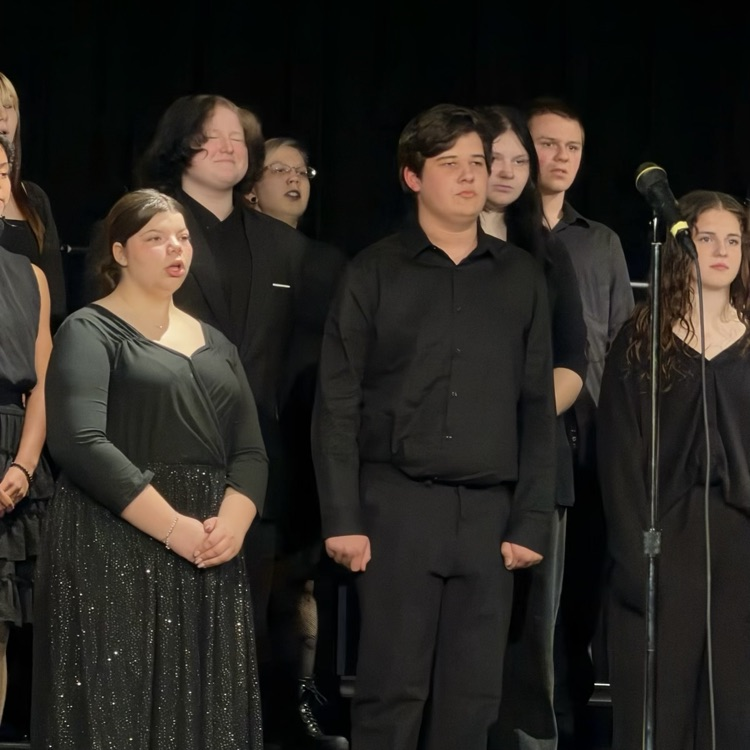 Some pics from tonight’s choir concert! 🎶🎵