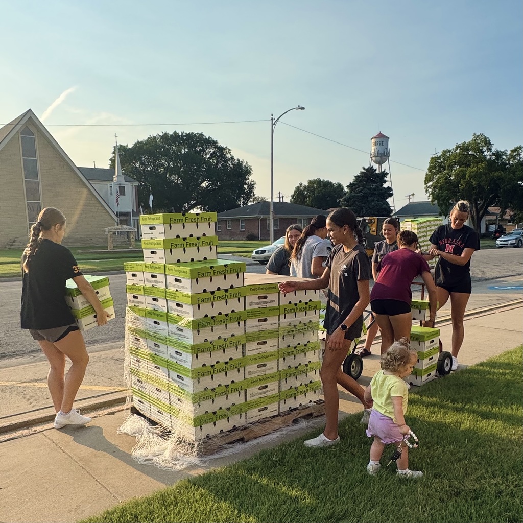 All the peaches have been claimed! Thank you to those who purchased peaches! FCCLA appreciates your support! Also, big thank you to the students who showed up, Jeanne Mans in the office, and Kirk Mans who came at a moment's notice to unload our truck! 