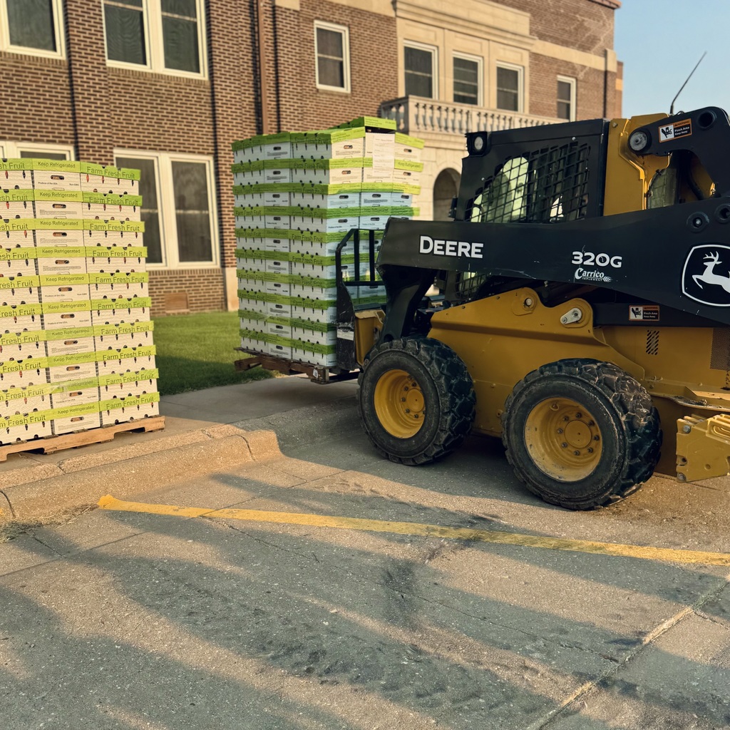 All the peaches have been claimed! Thank you to those who purchased peaches! FCCLA appreciates your support! Also, big thank you to the students who showed up, Jeanne Mans in the office, and Kirk Mans who came at a moment's notice to unload our truck! 
