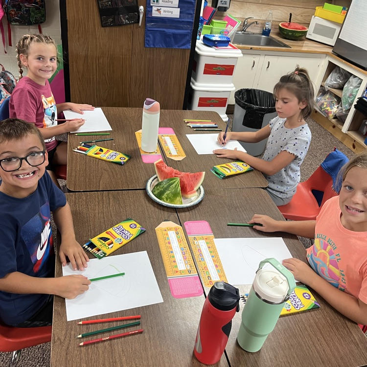 Mrs. Kaser’s class had to draw their snack today. Then they ate it!