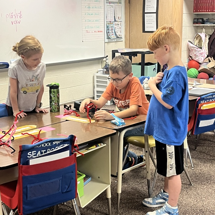 Second grade Kaser’s class was busy today with the pipe cleaner challenge!  Had to be able to keep a cup of coins at least 4 inches off of the desk for up to 15 seconds!