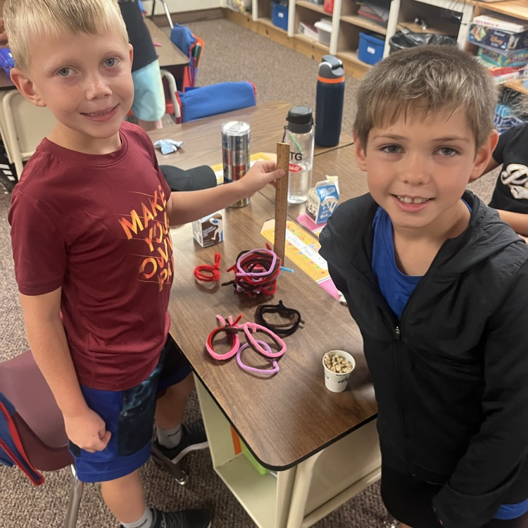 Second grade Kaser’s class was busy today with the pipe cleaner challenge!  Had to be able to keep a cup of coins at least 4 inches off of the desk for up to 15 seconds!