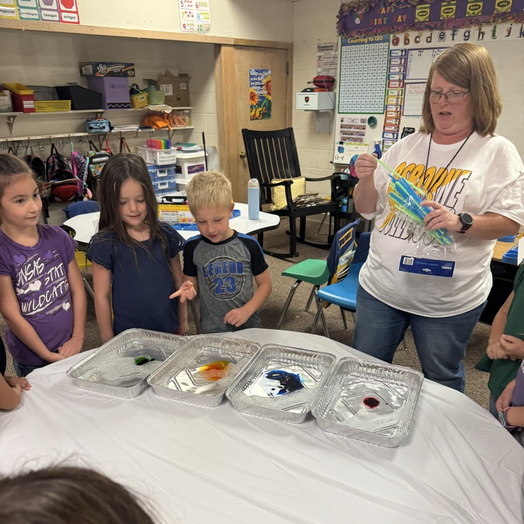 kindergartners bubble art