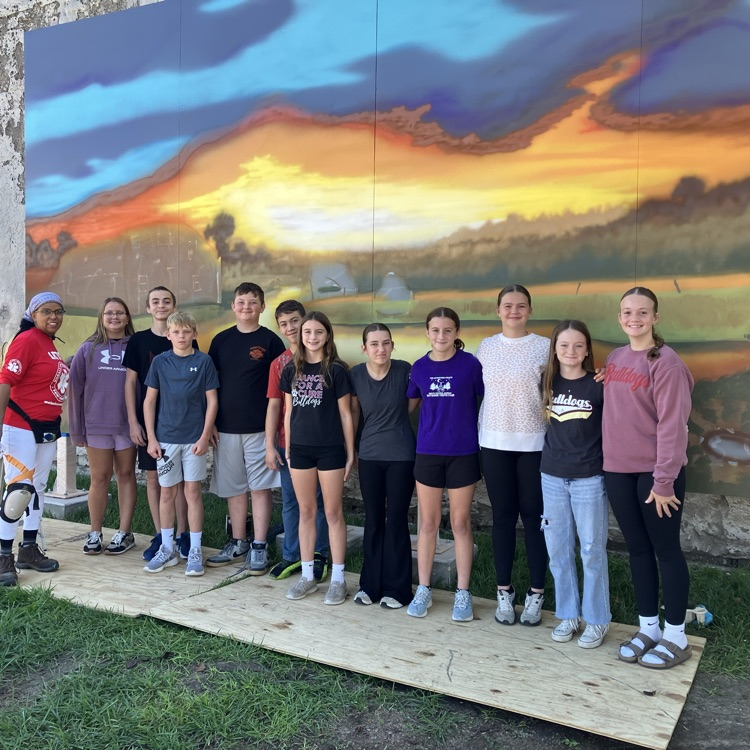 Junior High Careers Class made a visit to Solomon Valley Vision to learn about eye care and other careers and jobs associated with eye care. Bonus of getting to see the new mural being added at the Mini Park by Artist Melanie Ryan. 