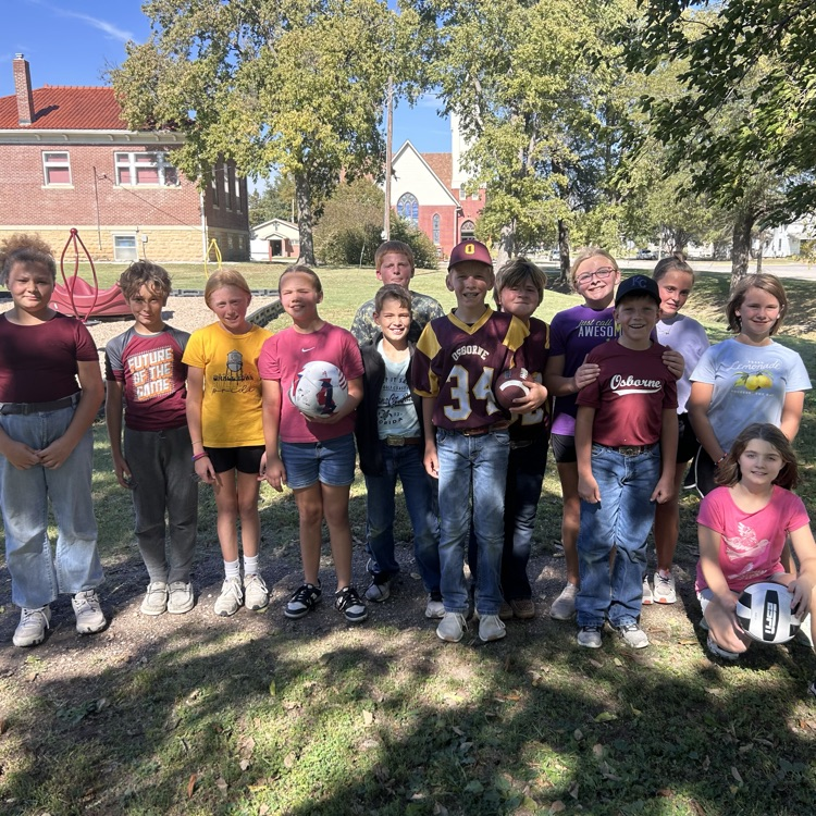 5th grade celebrated meeting their 1st quarter AR goals with a party at the park!