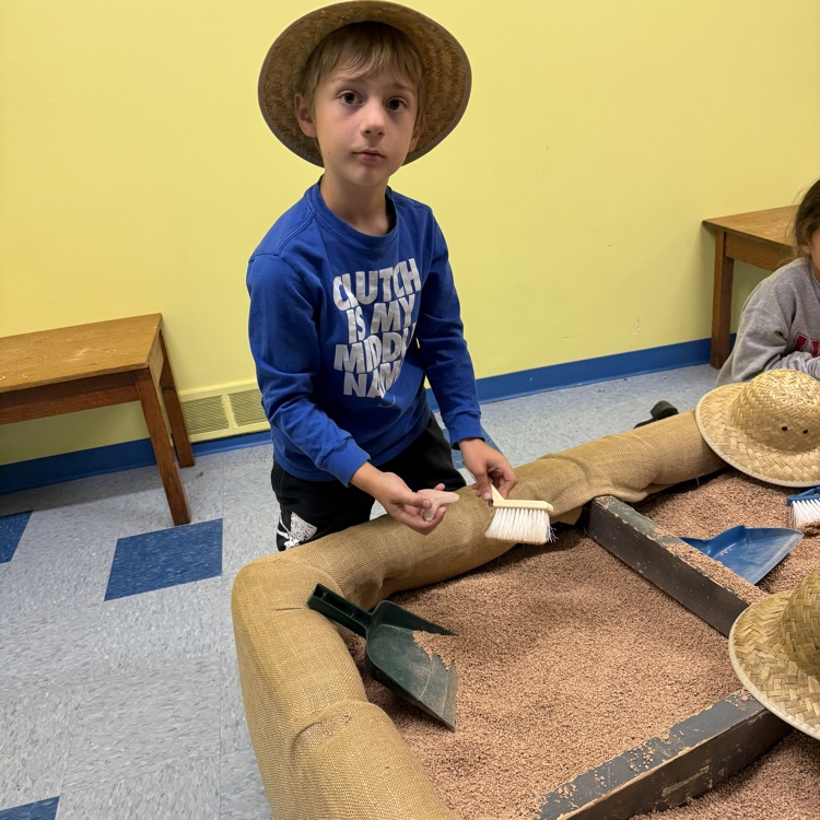 3rd grade had a fun and educational field trip to the Hastings Museum today!