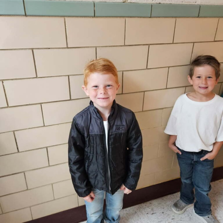 It’s a rockin’ fun Friday in first grade! We’ve made it to 50 days of school and are celebrating 50s style!!