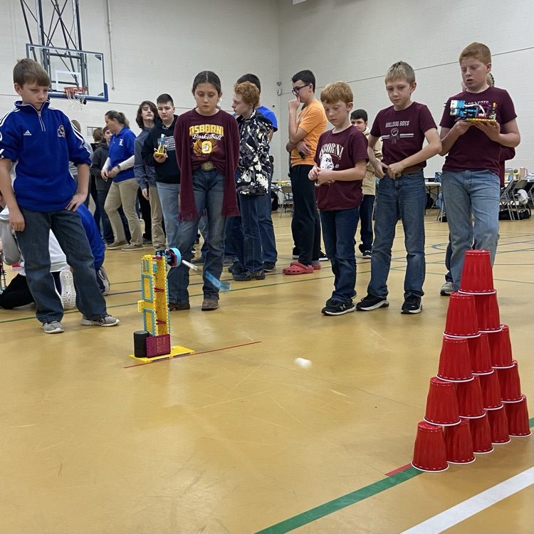 Snowball Fight Catapult