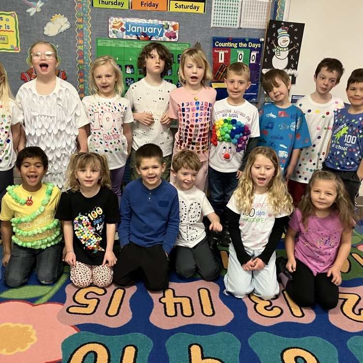 Fun times in Mrs. Carlin’s kindergarten on the 100th day of school!!