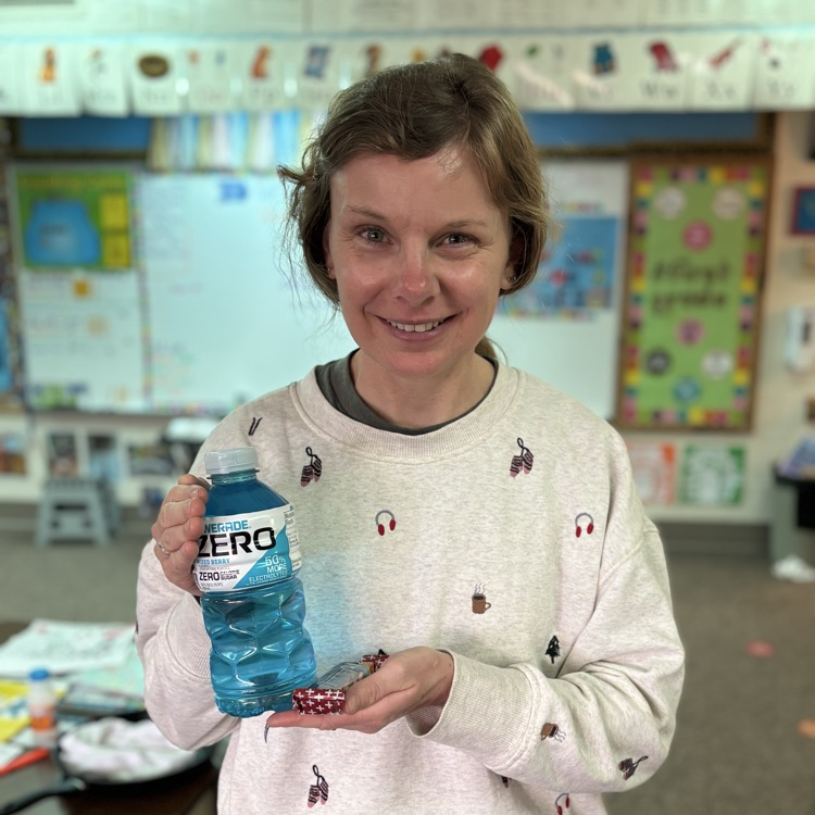 staff participated in OZ-lympics throughout the month of February that included nutrition, fitness, mental health, recipe, and water challenges all month long. Shout out to Girard’s for donating to our weekly winners!