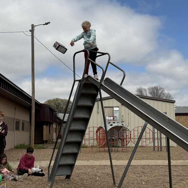 First graders put their engineering skills to use and each made an egg drop creation. Then they tested if their raw egg could survive a fall from the slide! 21 eggs survived! 7 eggs did not fare so well, but everyone had a great time trying!