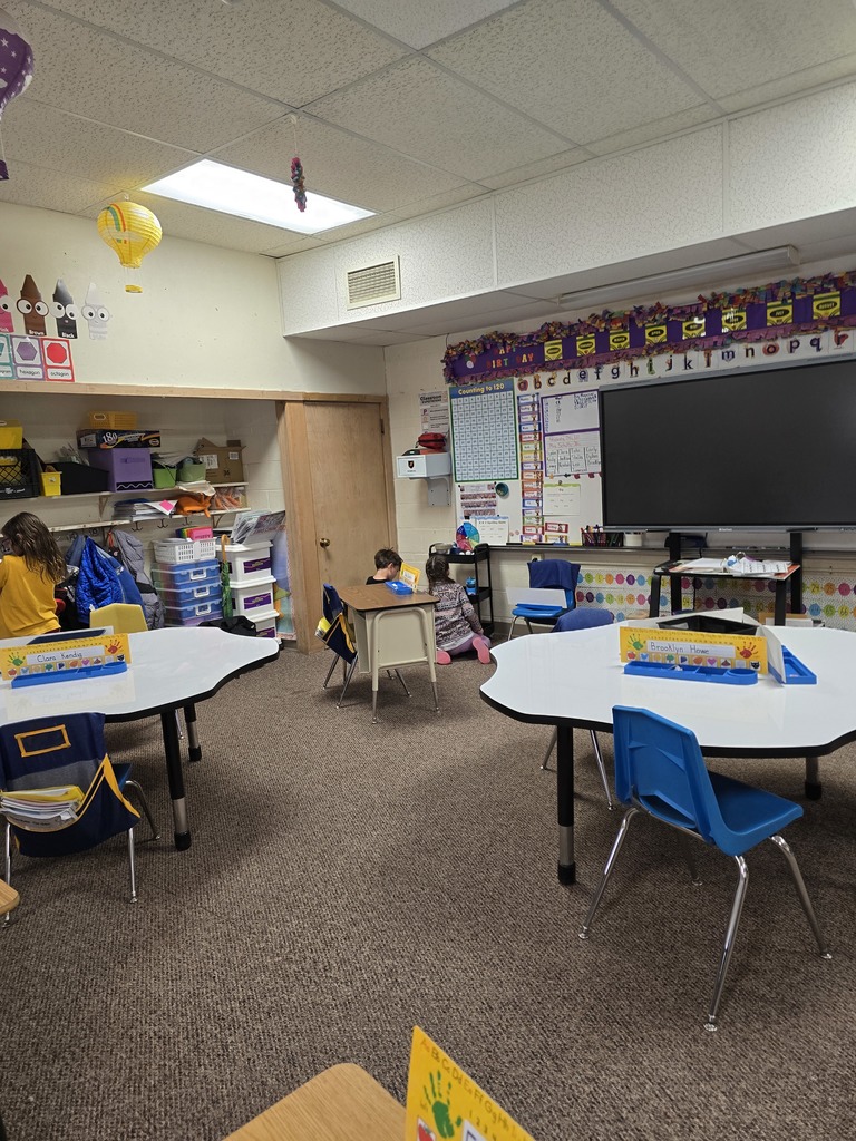Mrs. Schultz's kindergarten had fun finding eggs and building phonics skills. When an Easter Egg hunt turns into a write the room.