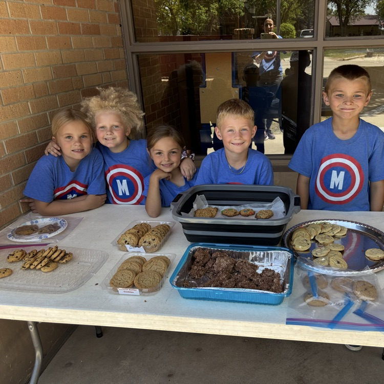 First grade lemonade stand was a grand success! Thanks for all who supported these young entrepreneurs!