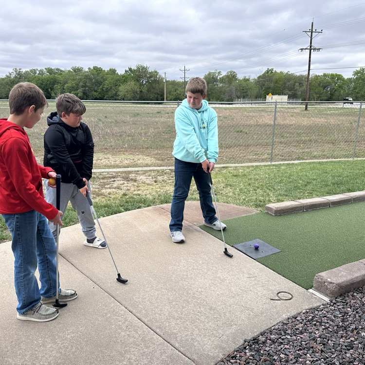 5th grade field trip to Hays to the Arc Park and Precision Mini Golf 