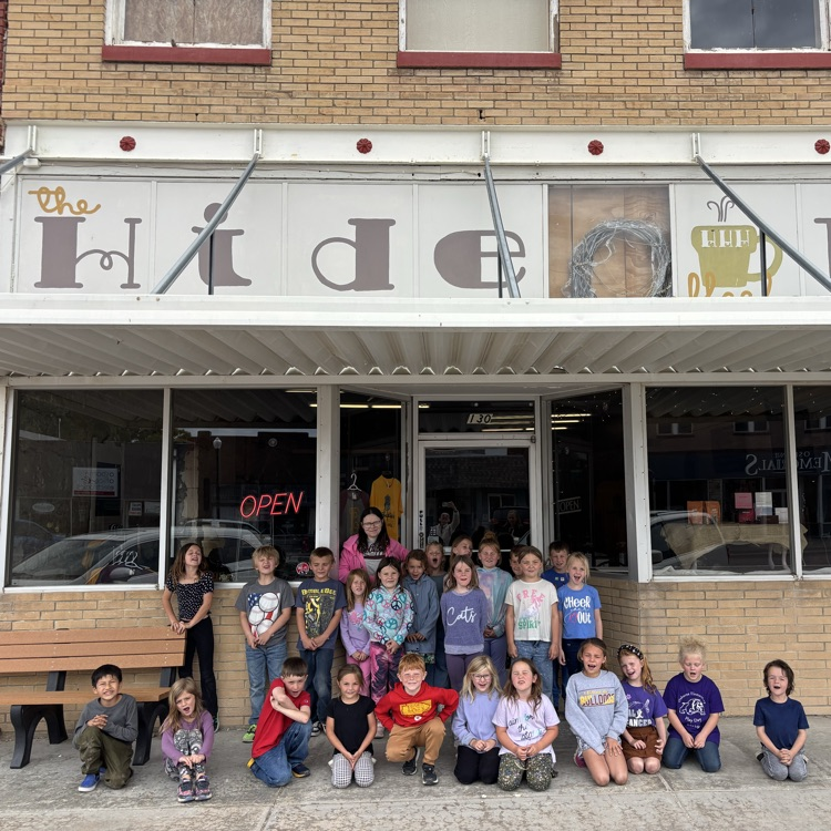 This past week first grade visited Osborne County Memorial Hospital, Midway Coop Service Station, and Hideout. We appreciate all the businesses welcoming us while helping us with our Economics unit! 