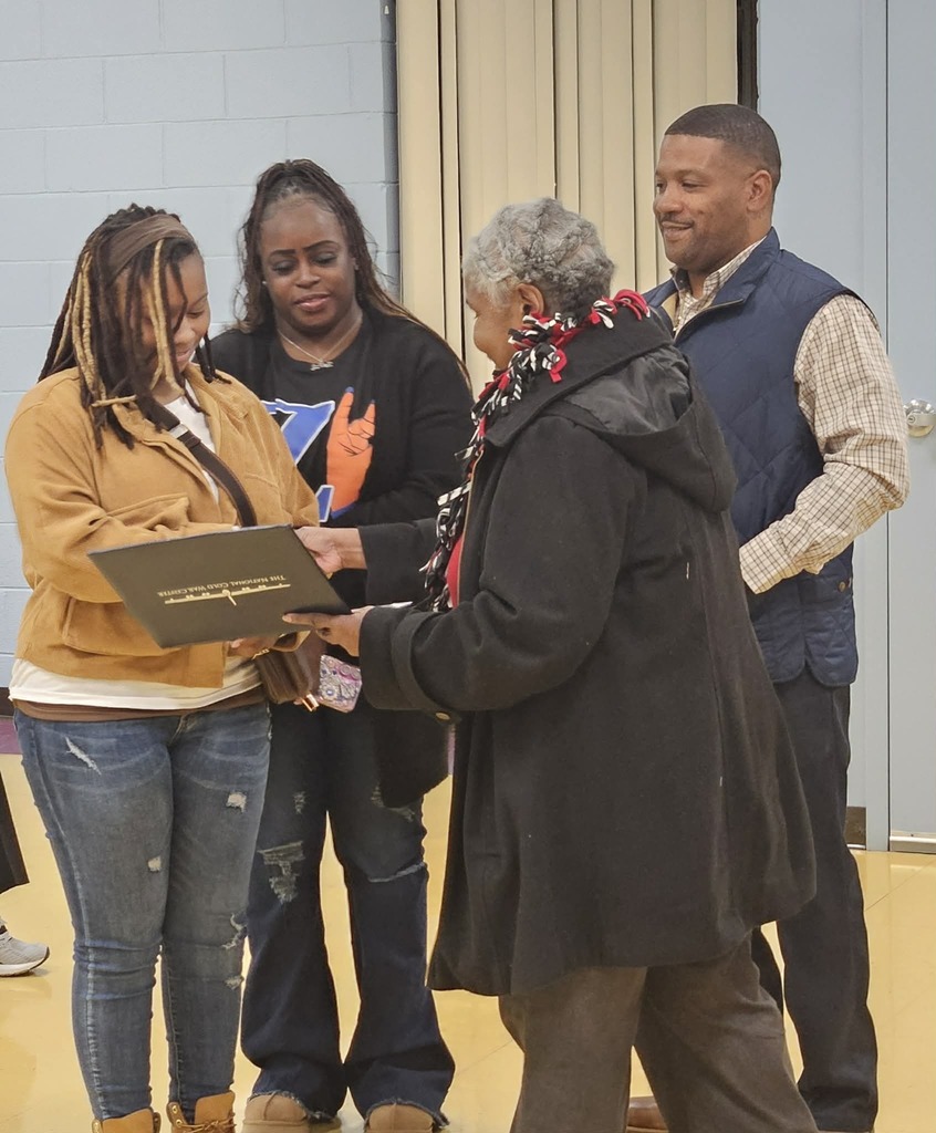 9516b493-9a47-4f84-8241-db8c21c70a94