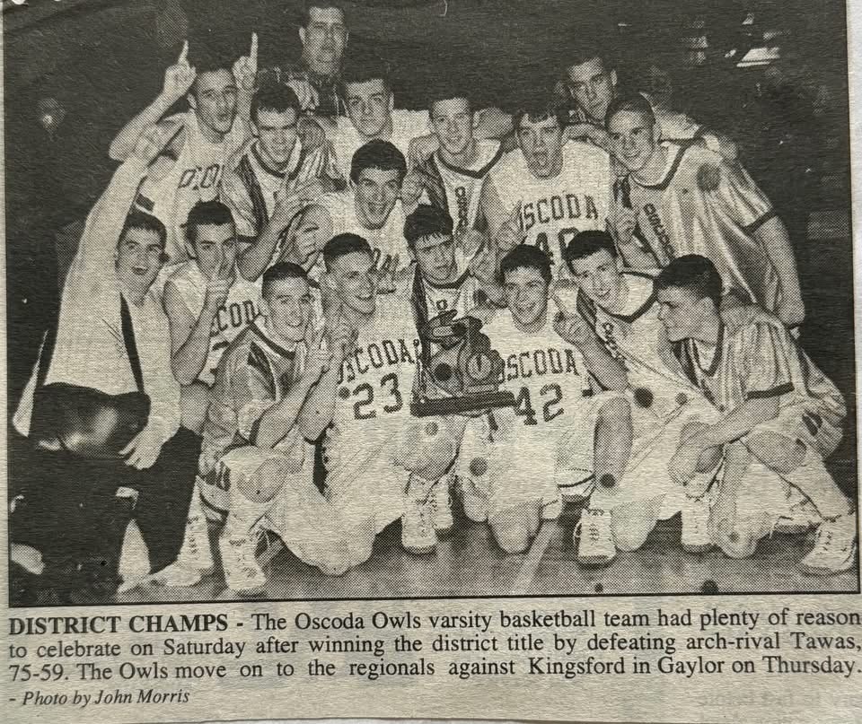 Hall of Fame inductees, the 1999-2000 Boys Basketball Team