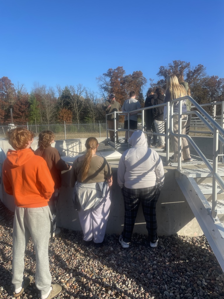 students on fieldtrip