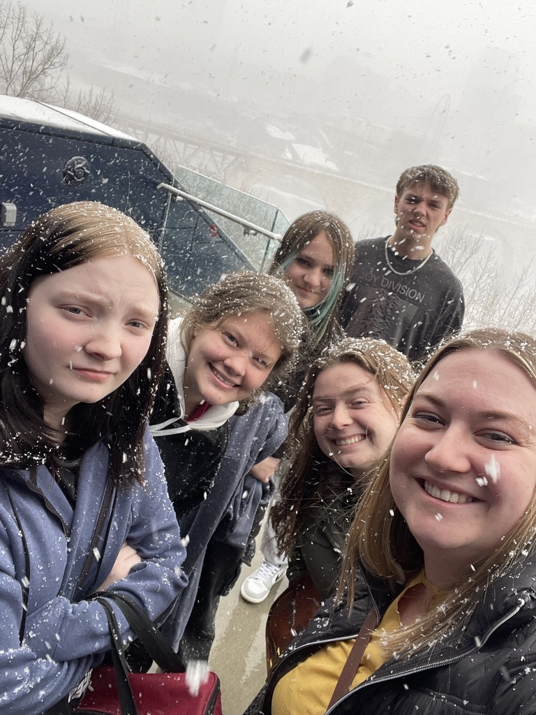 students on fieldtrip