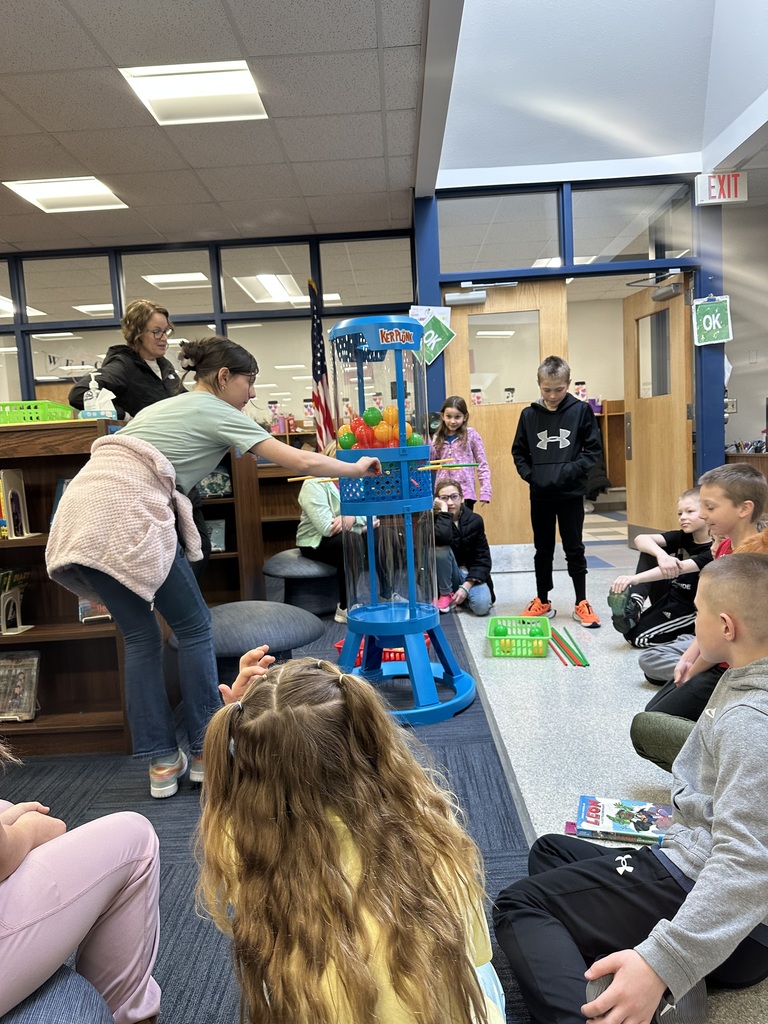 students playing kerplunk