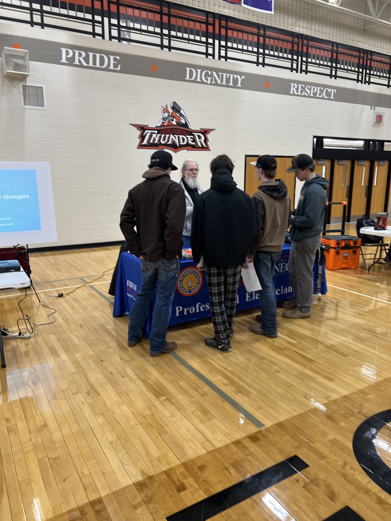 students at career fair
