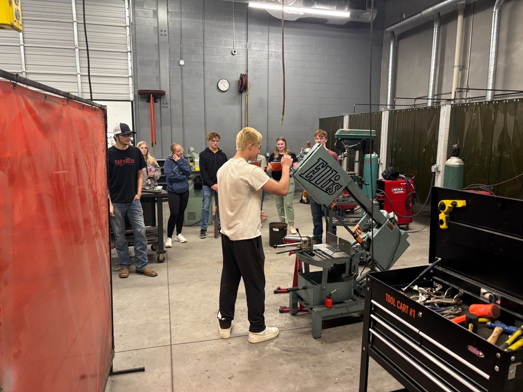 students working in tech center