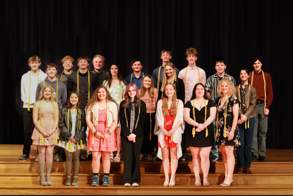 Graduates with academic cords