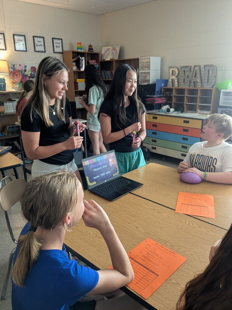 students working together