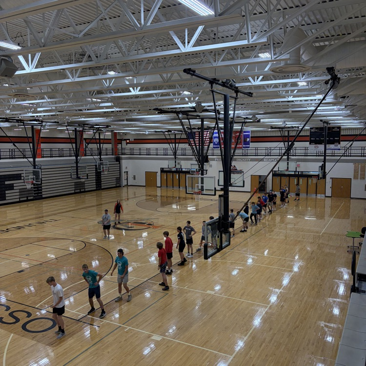 students in gym 