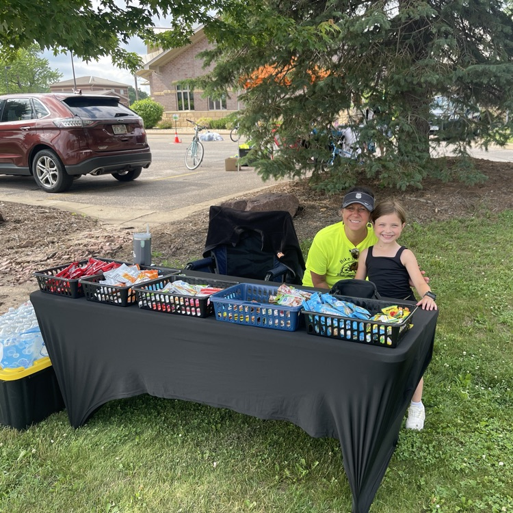 kids at bike rodeo