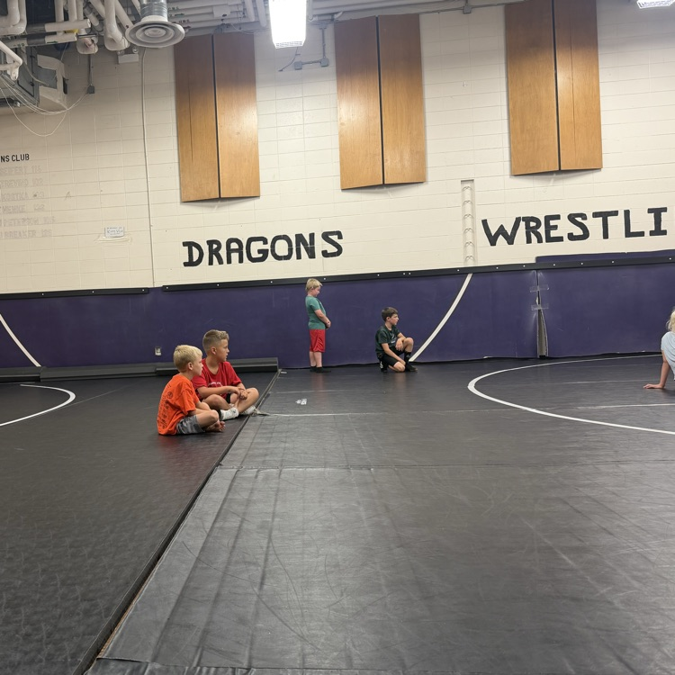 youth wrestlers