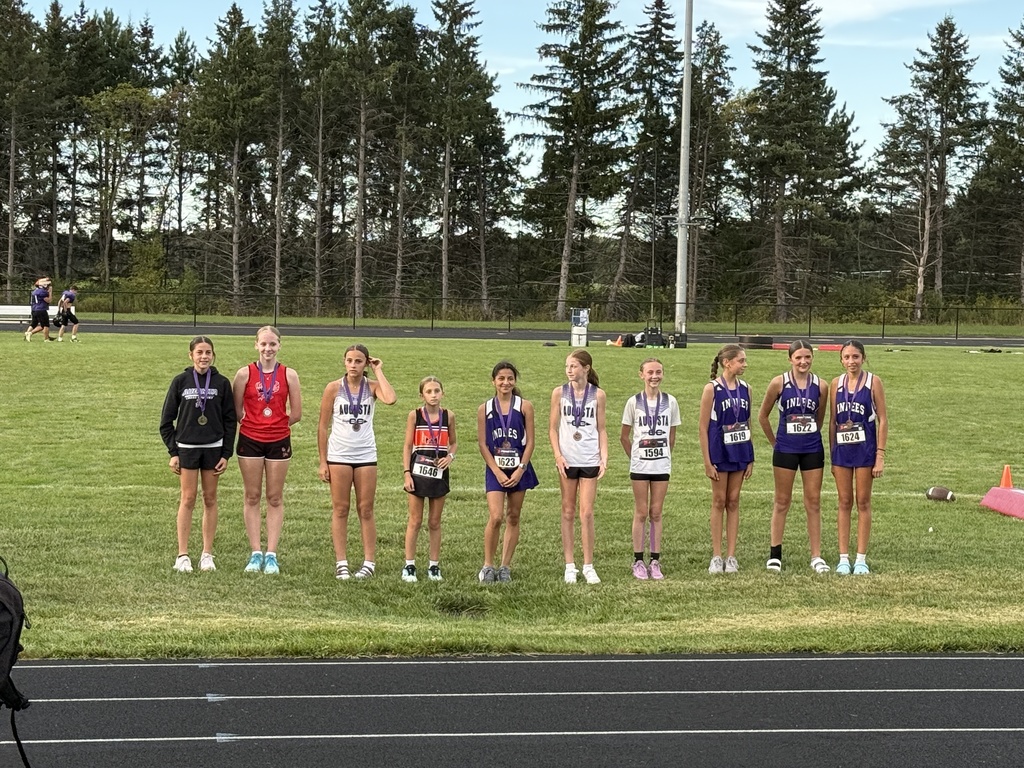 Runners with medals