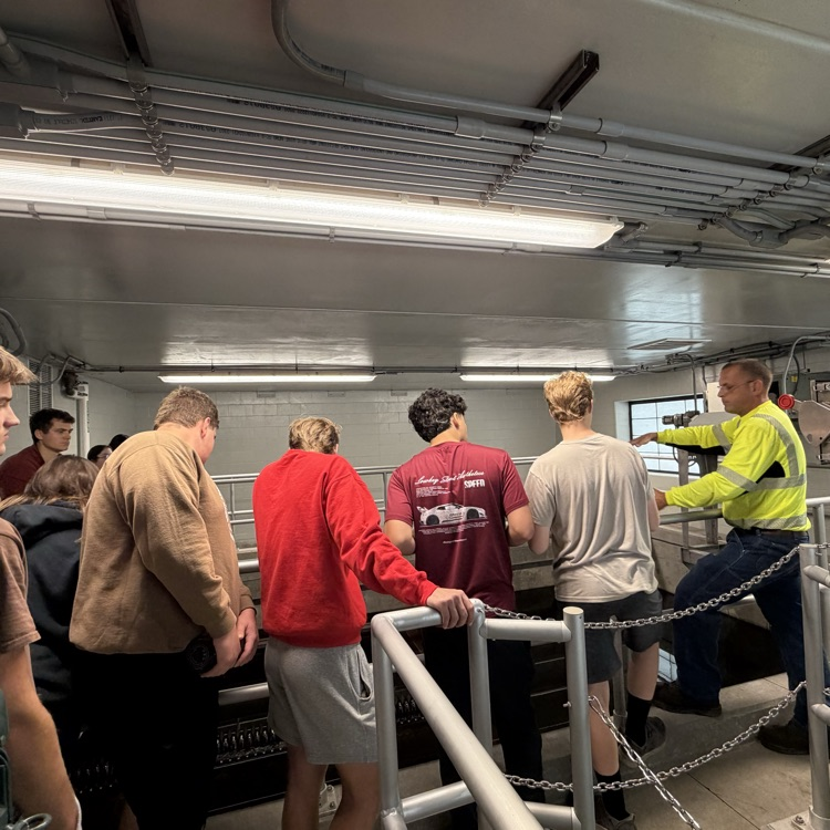 students tour water treatment plant