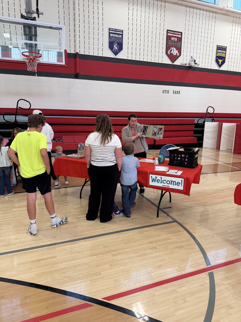 Reading Under the Big Top - A night for literacy awareness.