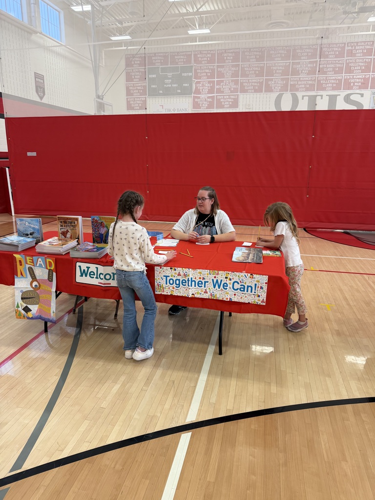Reading Under the Big Top - A night for literacy awareness.