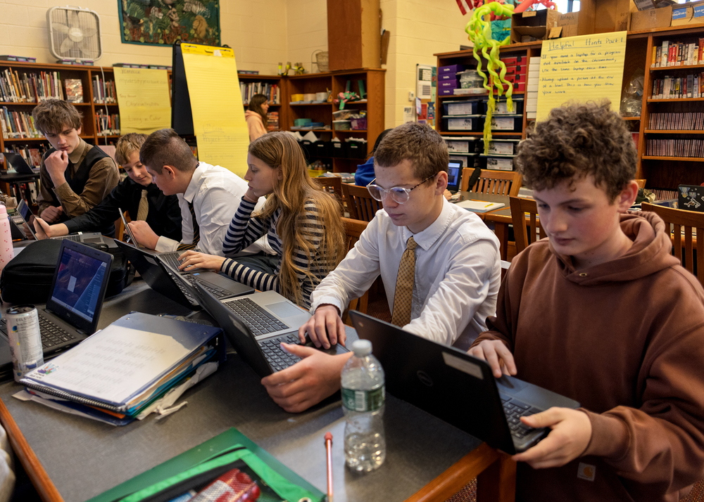 8th graders using Fuse