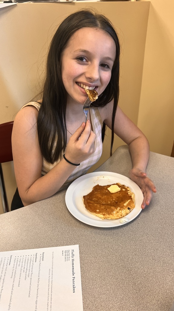 6th grade cooking class makes fluffy pancakes