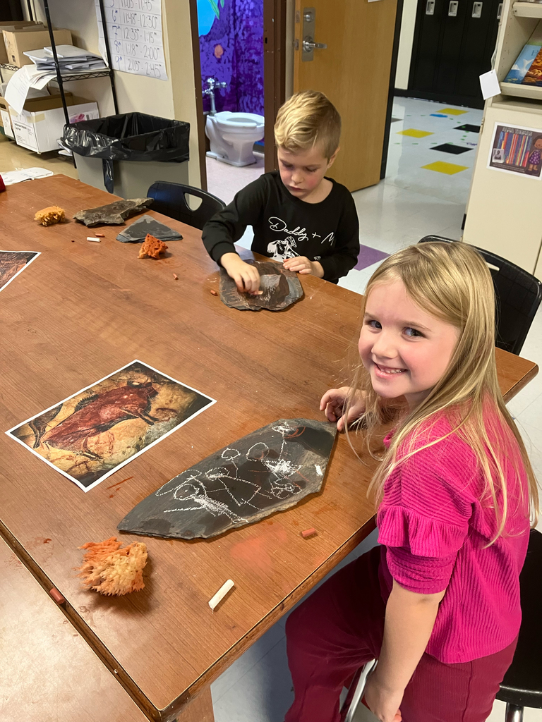 Kindergarten Art exploring about museums