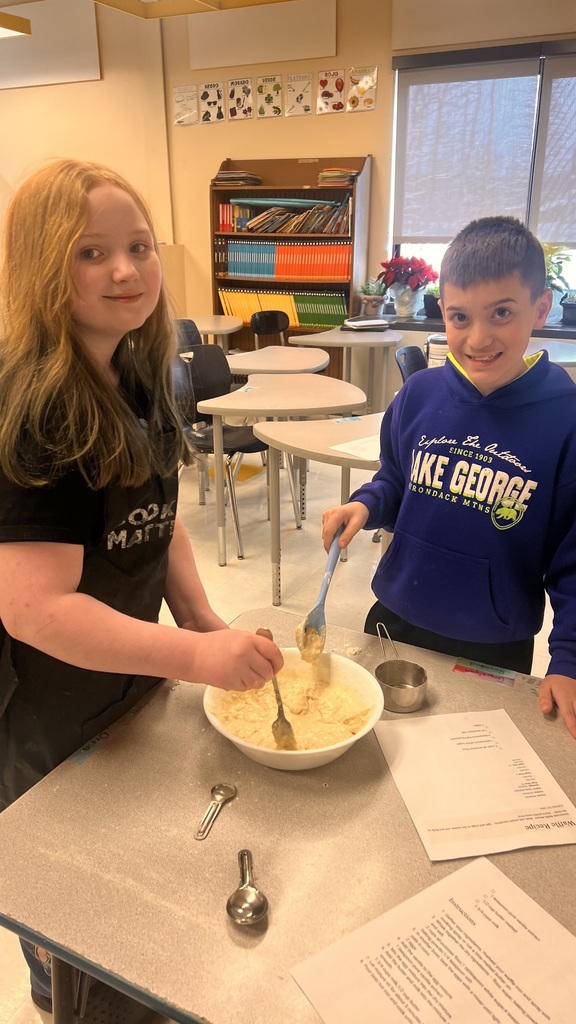 6th grade cooking class makes waffles