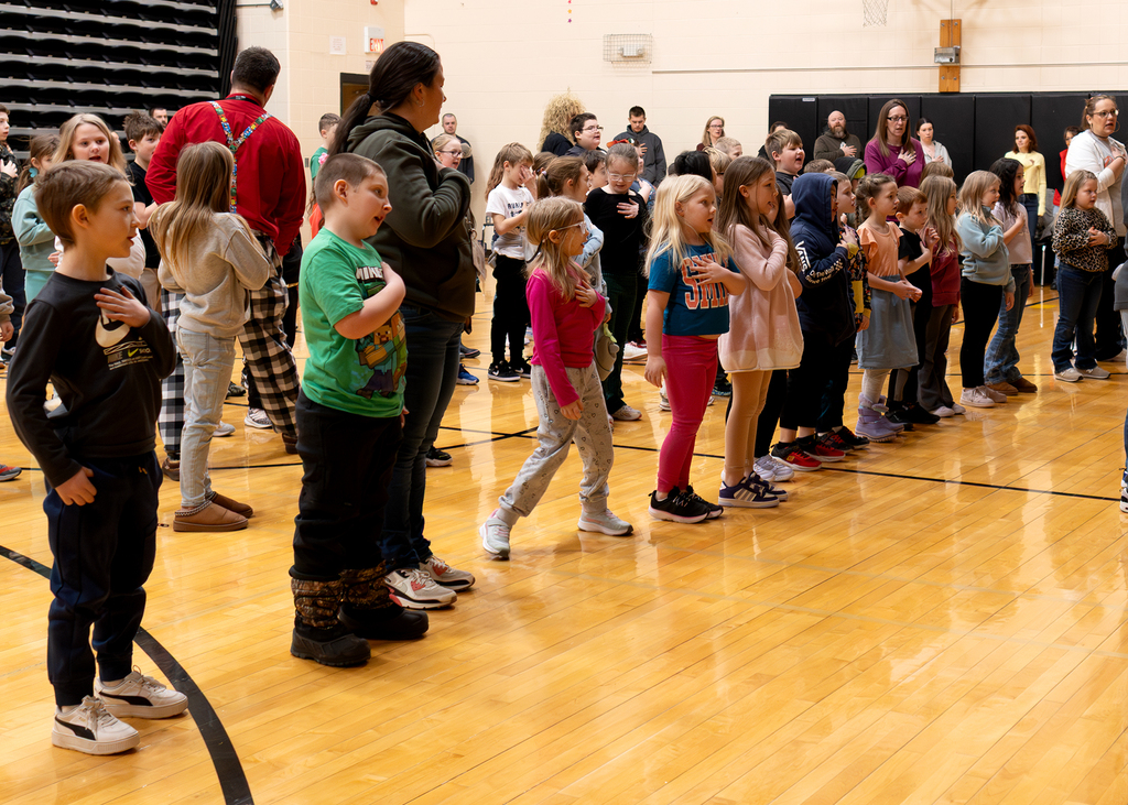 Students saying the pledge of allegiance