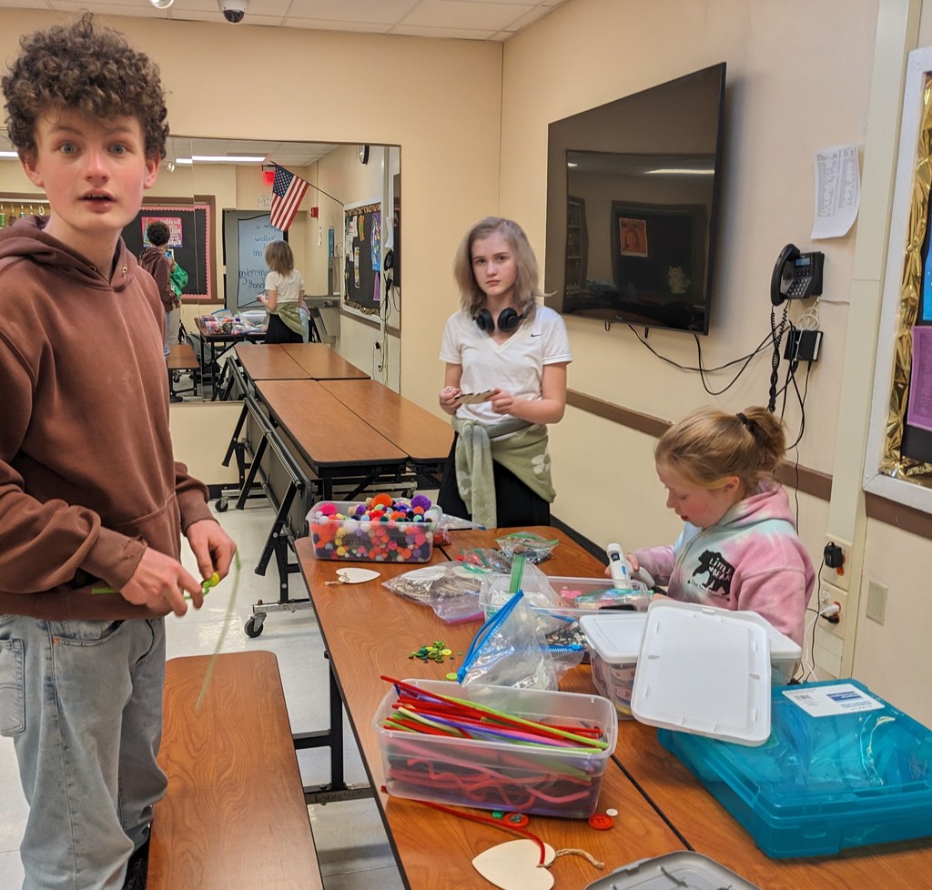 OV LPP students gathered during a mentoring session.