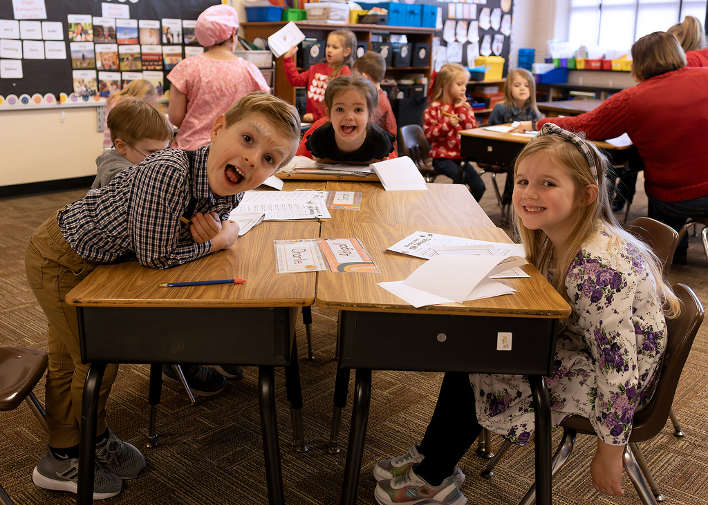 100th day celebration writing