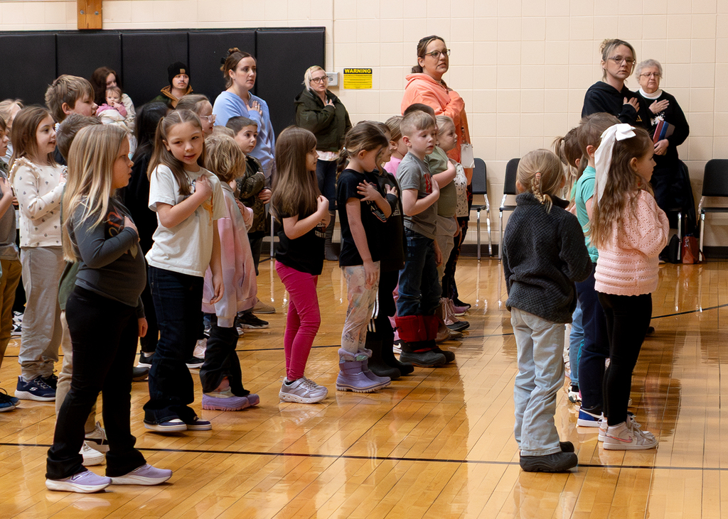 Students saying the pledge of allegiance
