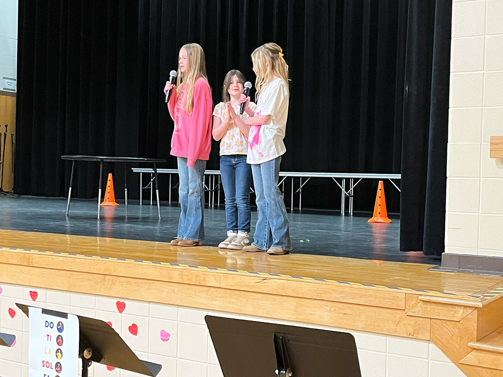 Morning program photos of students