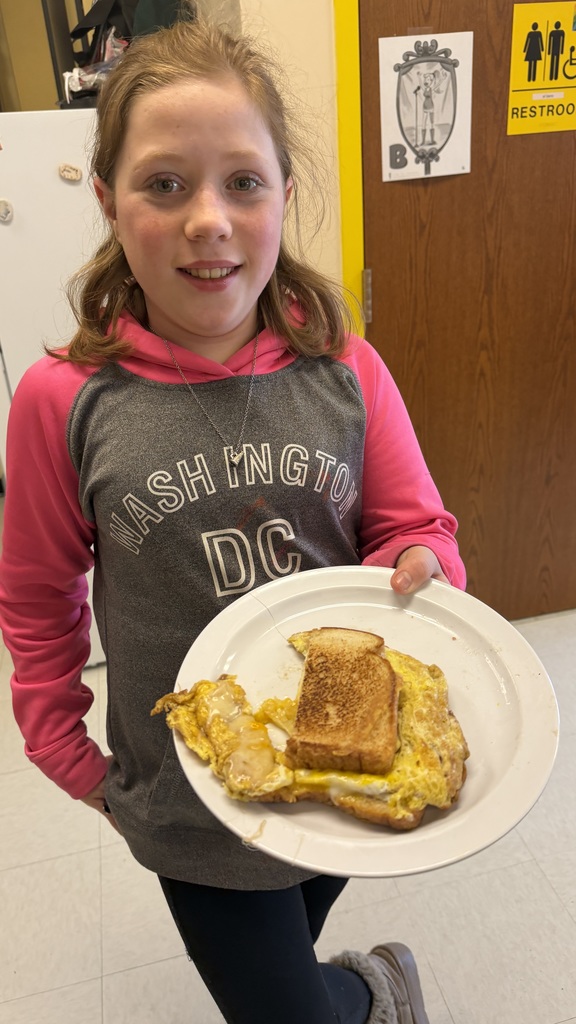 Students in cooking class