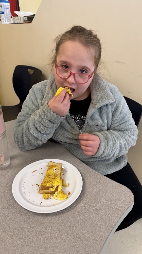 Students in cooking class