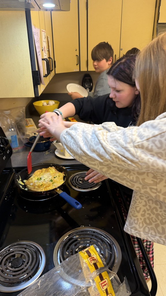 Students in cooking class