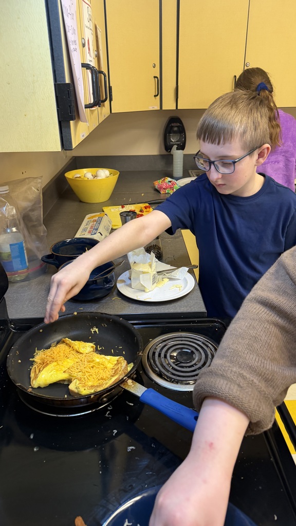 Students in cooking class