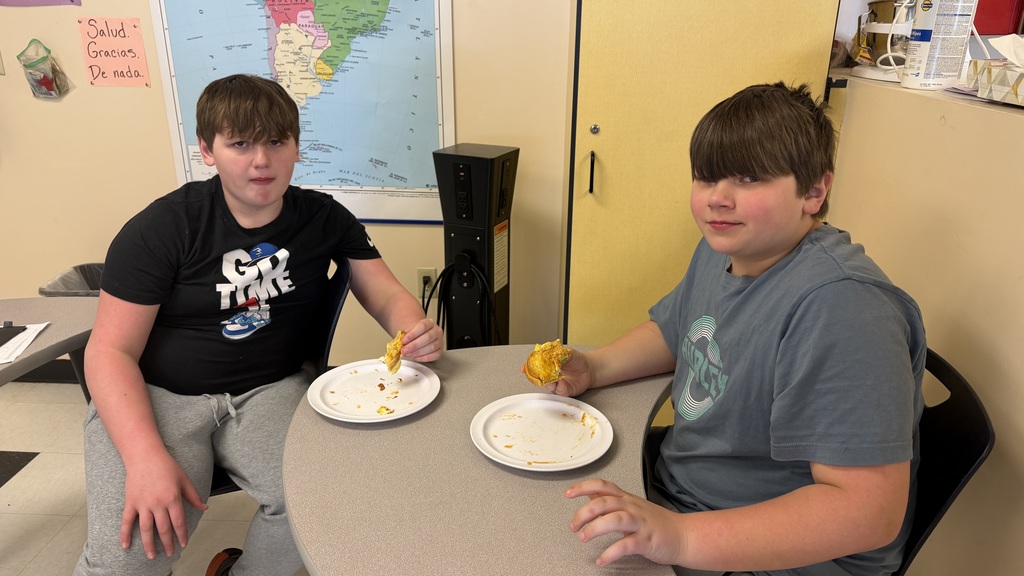 Students in cooking class